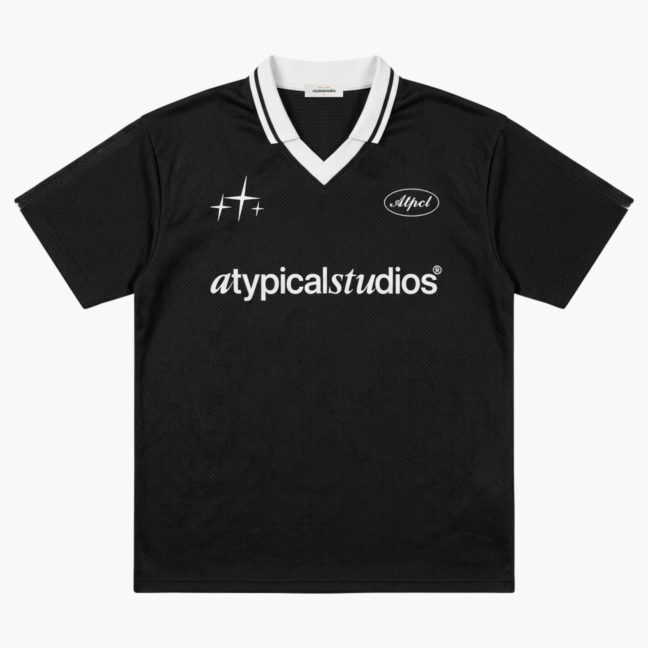 Blackout Estudio – Noir