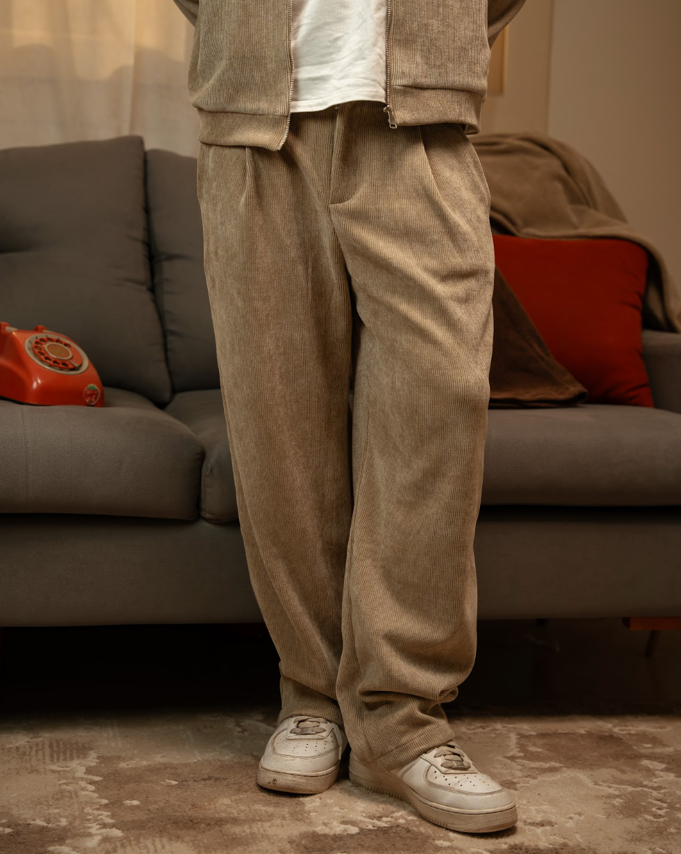 The Static Pants - Beige