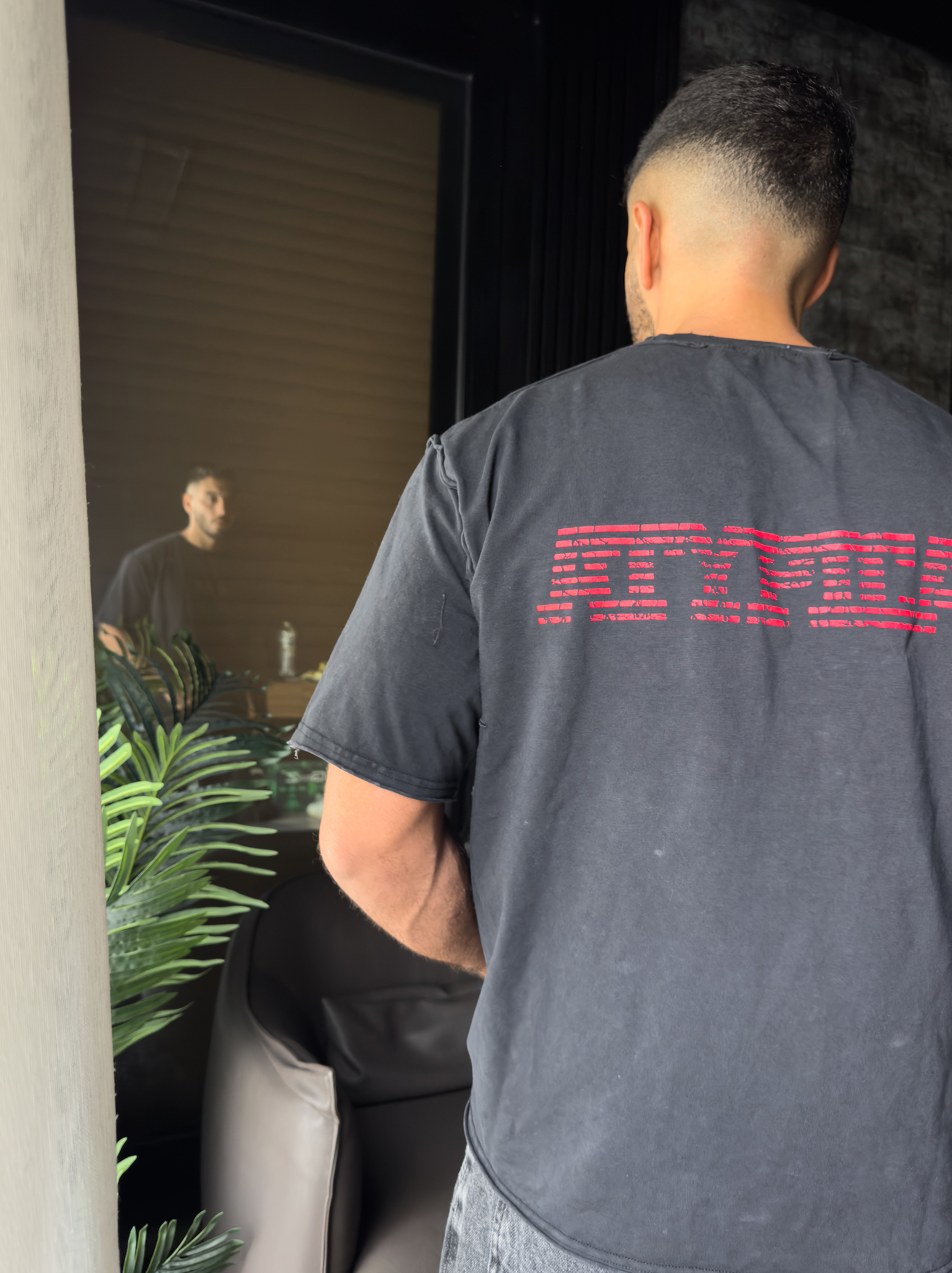 Cortado Tee – Washed Negro