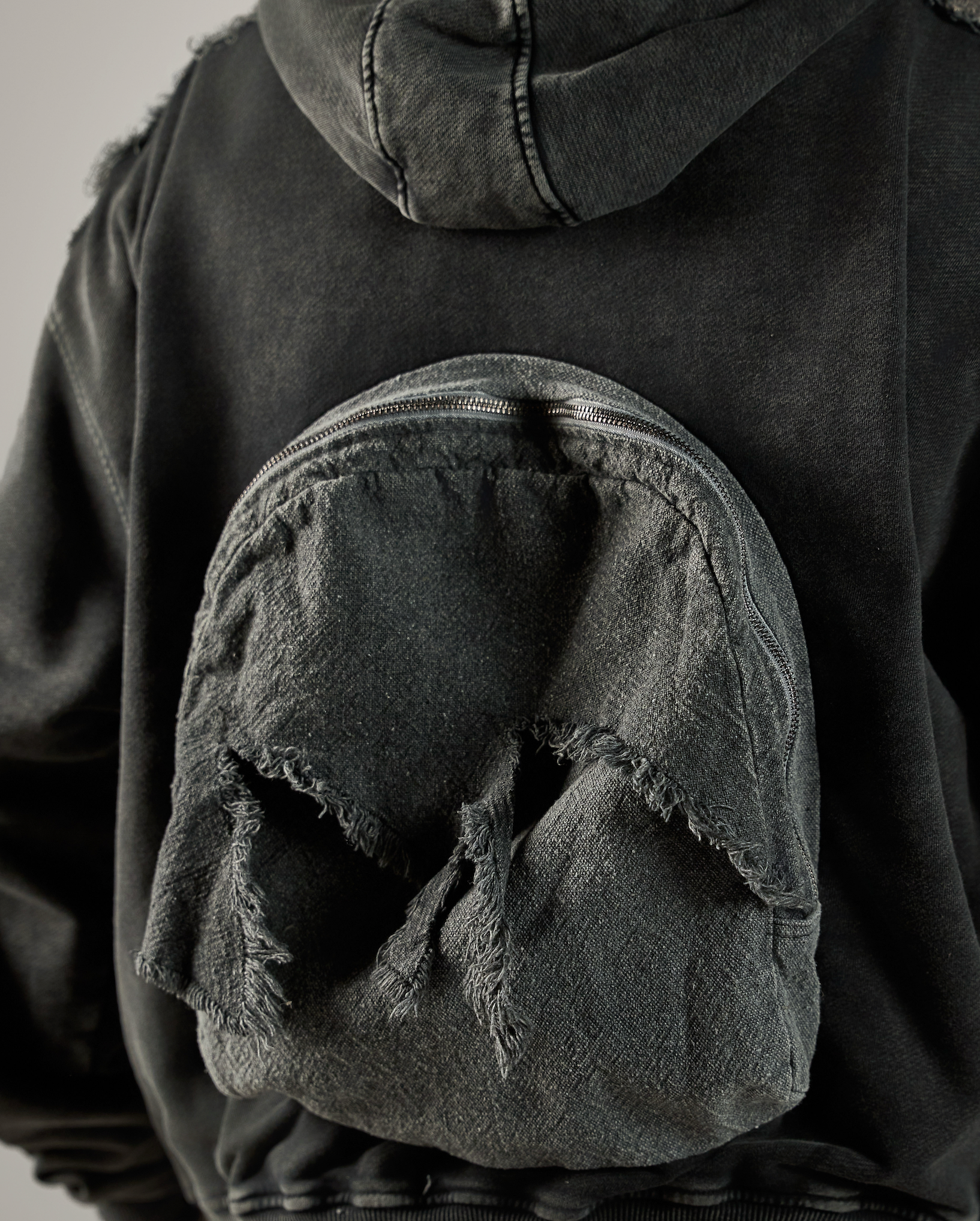 Utility Shell - Washed Negro